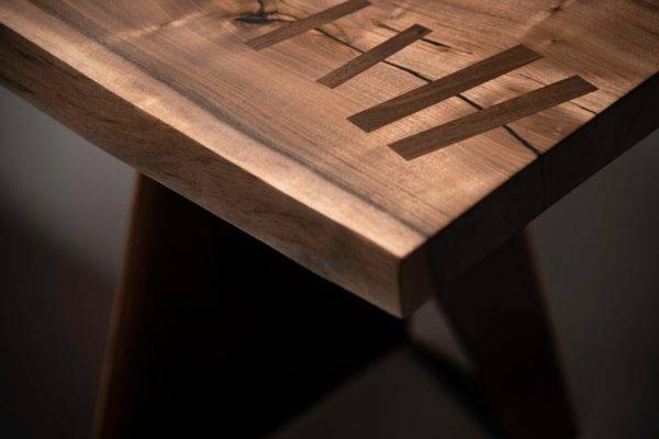 Walnut And Maple Dining Table | Stitched Maple Inlays - Image 4