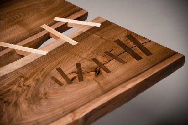 Walnut And Maple Dining Table | Stitched Maple Inlays - Image 5